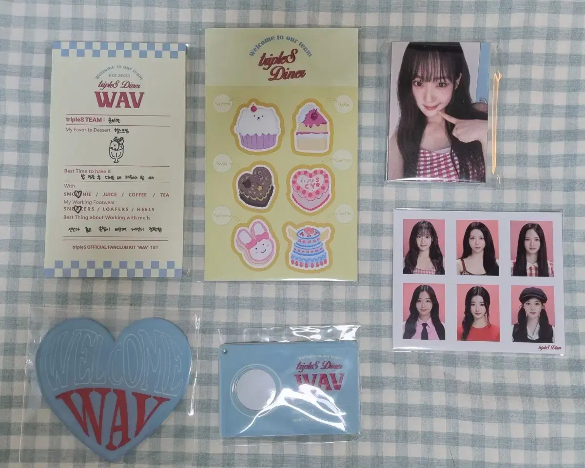 [Buncheol] triples Fan Club Wave 1 kit Proofs postcard Stickers