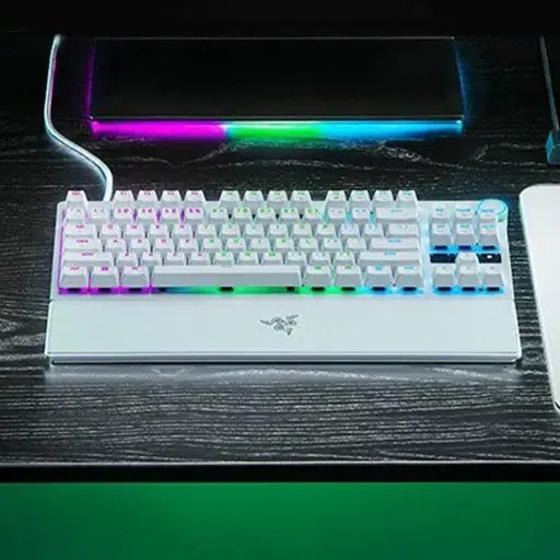 레이저 헌츠맨 v3 pro tkl 미개봉 + 키보드 키스킨