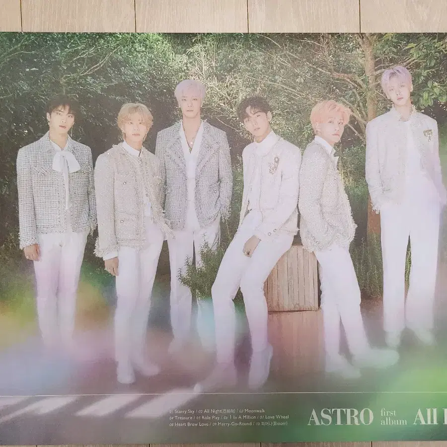 아스트로 all light 전구성 앨범, 양면 포스터 판매