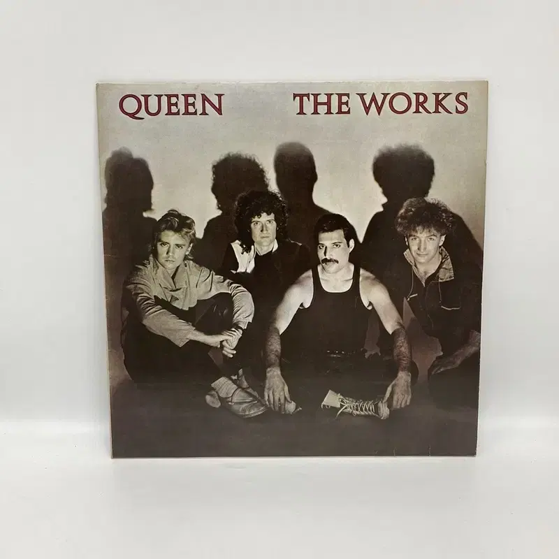 QUEEN THE WORKS  LP / AA6585