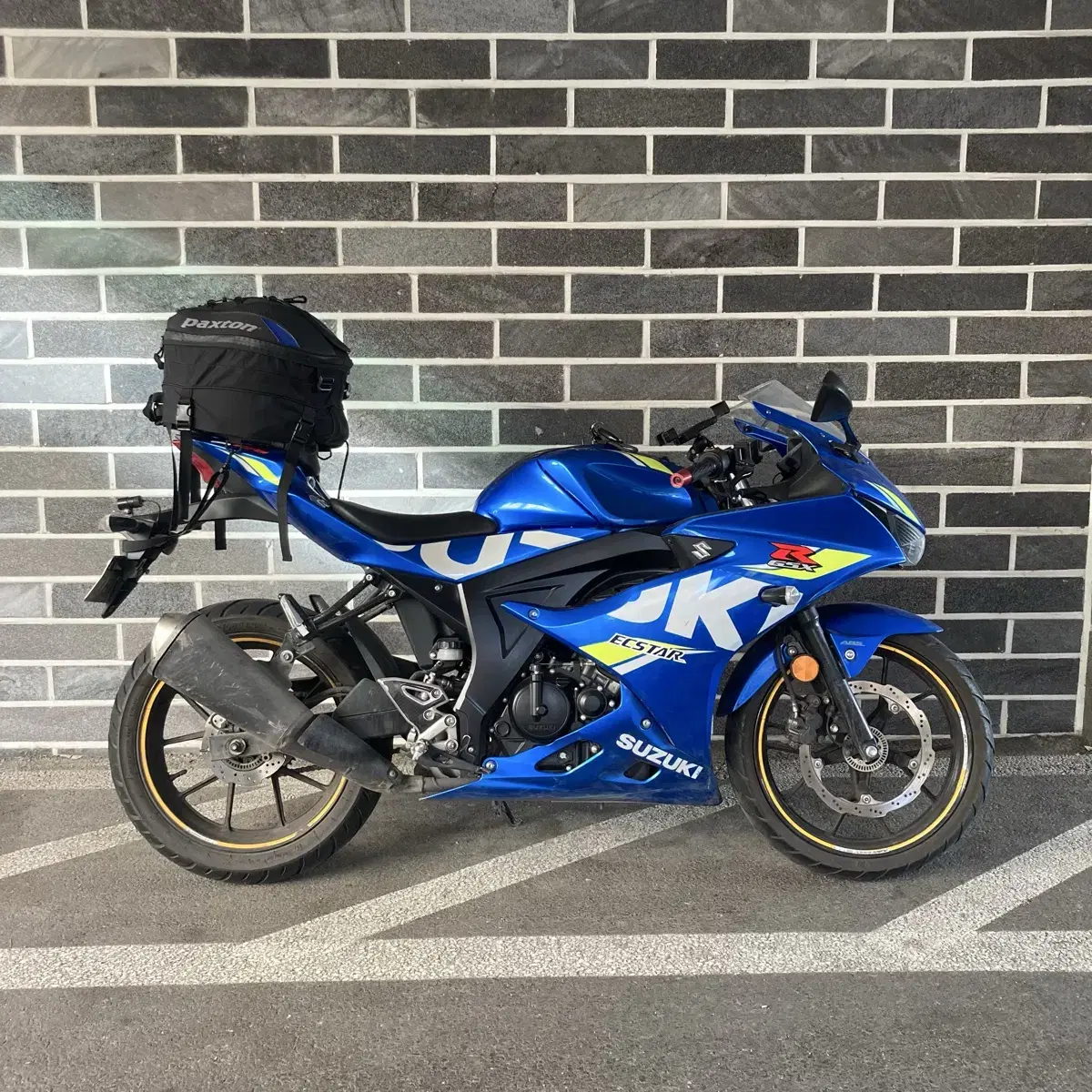 스즈키 GSX-R125 19년식 22350키로 소폭 상승