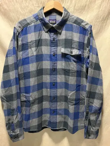 새상품급 파타고니아 라이트웨이트 피오르드 플란넬 셔츠 M BL