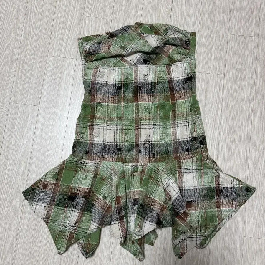 Wettag damaged check tube top mini dress