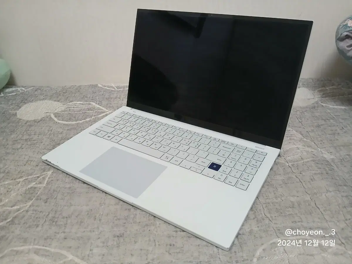 삼성 갤럭시북 NT951XCJ i7 10세대 1TB win10pro