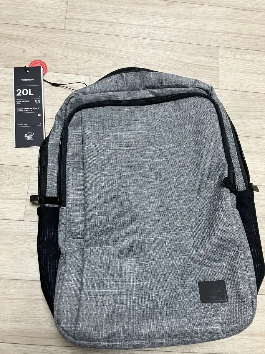 허쉘 백팩 Kaslo Daypack Tech 20L