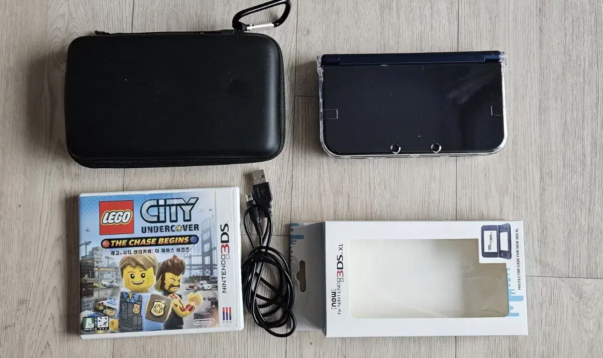 닌텐도 뉴 3DS XL S급. 팝니다