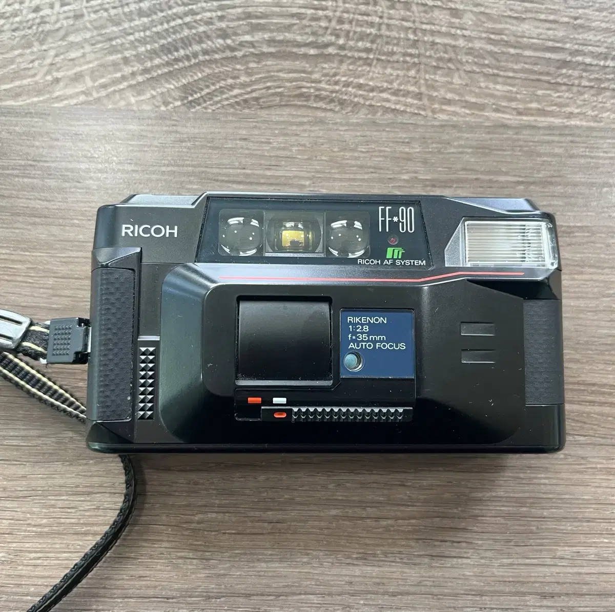 RICOH FF-90 카메라