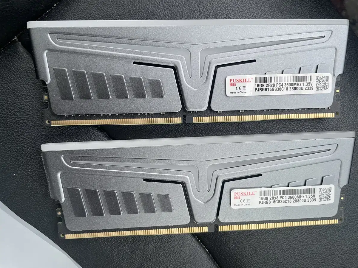 ddr4-3600 램 16기가 두개(총32gb)