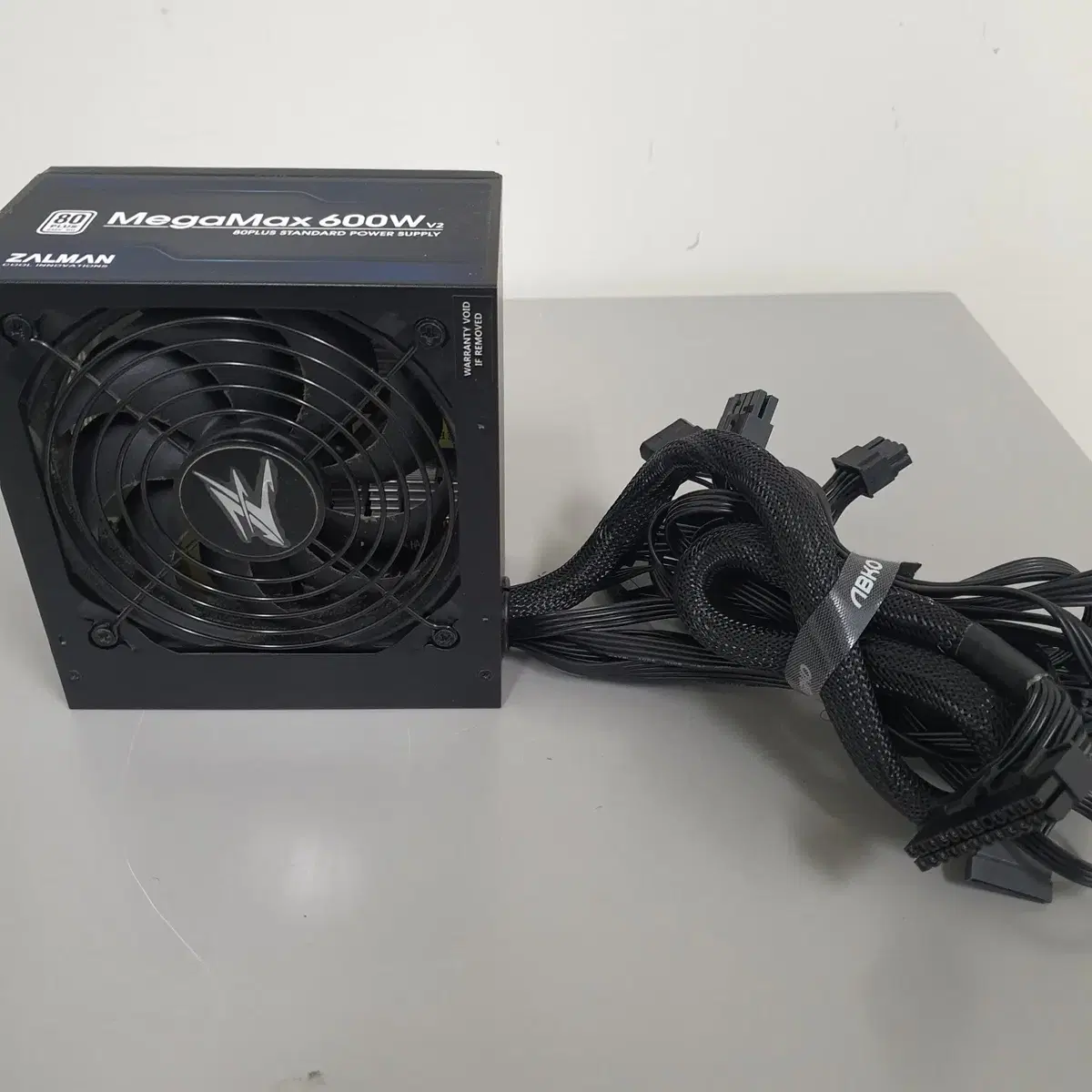 [무료배송] 중고 잘만 Megamax 80plus 정격 600W 파워