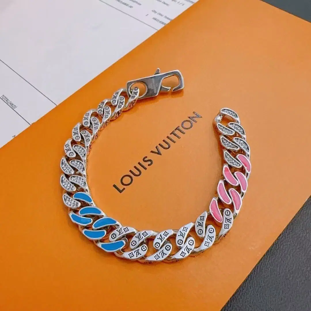 해외 구매LOUIS VUITTON루이뷔통 쿠바 팔찌18CM