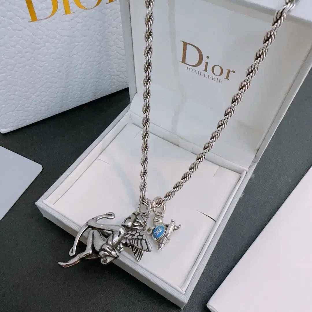 디올 Dior 목걸이