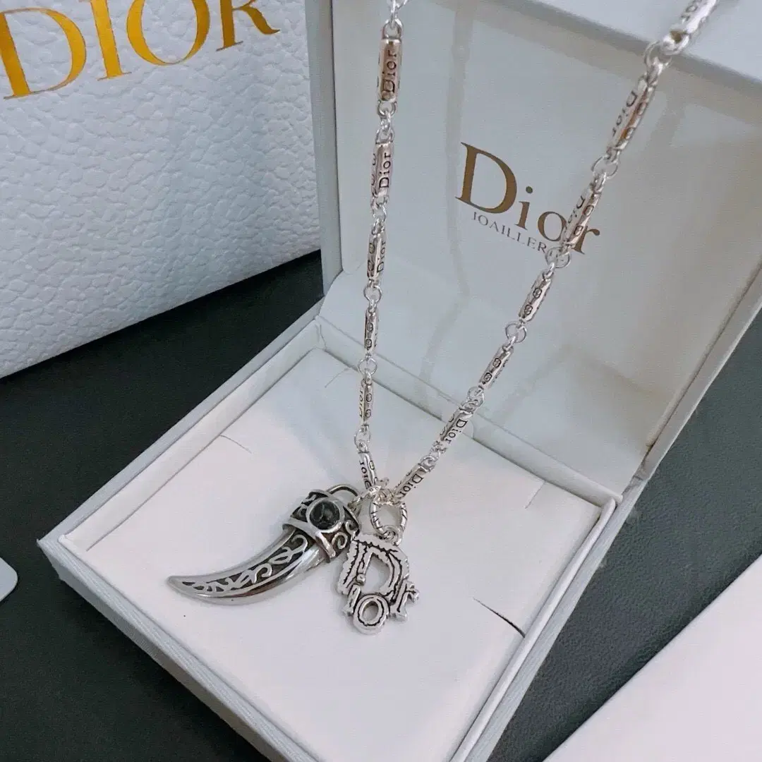 디올 Dior 목걸이