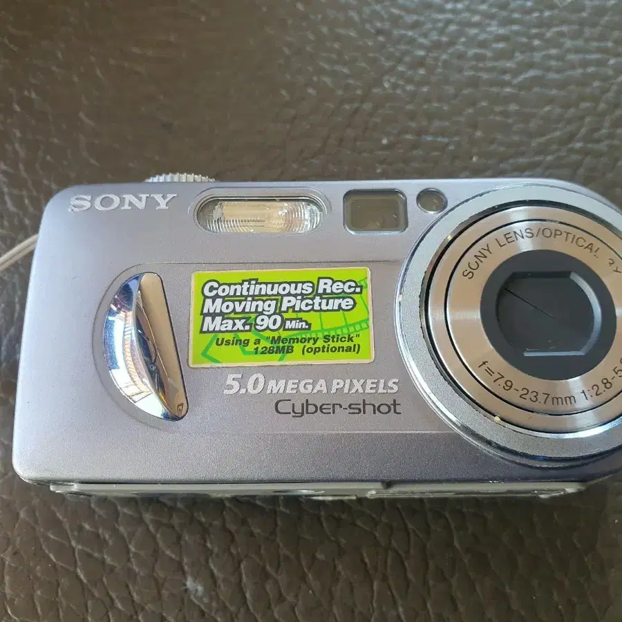 소니 dsc p 10