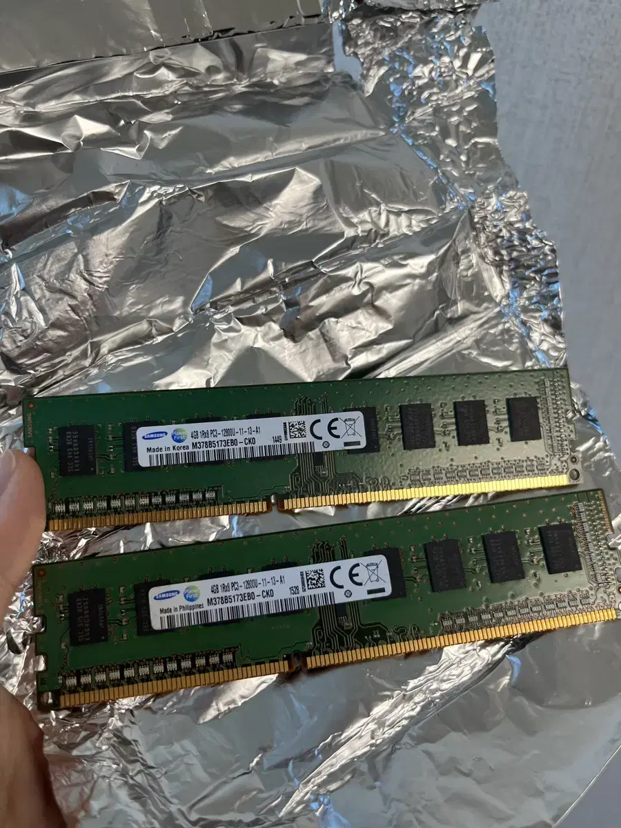 DDR3 4GB 메모리 PC3 12800U 단면 렘