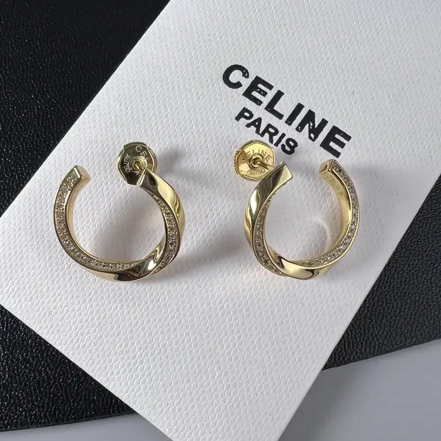 셀린느 Celine 귀걸이