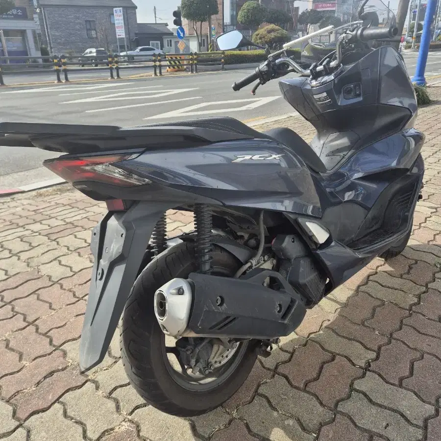 pcx125 팝니다