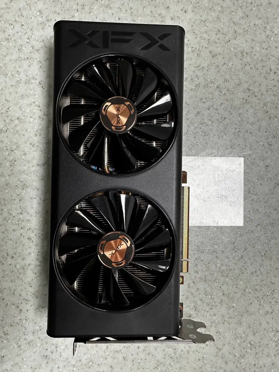 라데온 rx5600xt