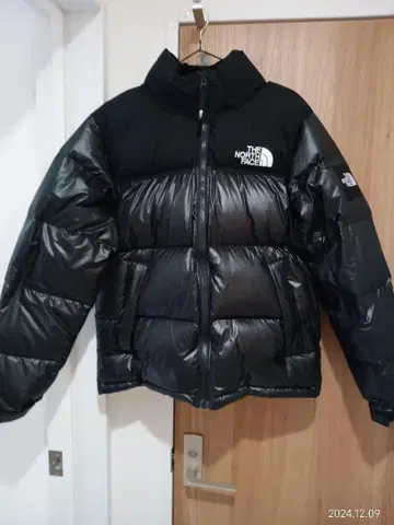 노스페이스 다운 자켓 블랙 눕시 M사이즈 M사이즈 거의 새상품