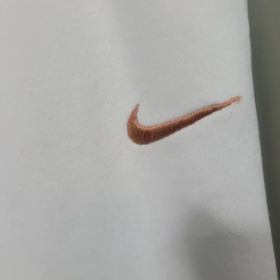 NIKE 나이키 기모 화이트 조거 팬츠 S사이즈