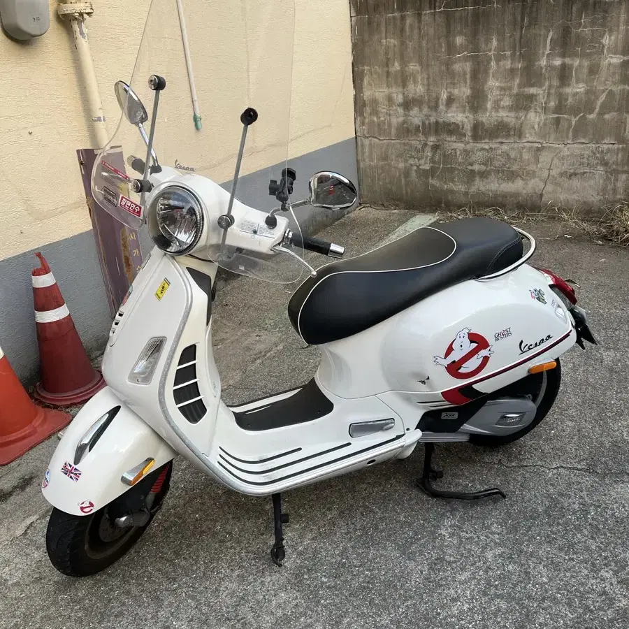 베스파 GTS125 2019 ABS