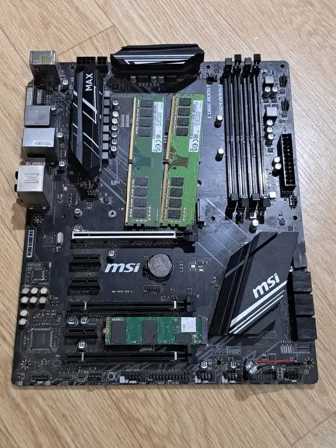 라이젠5-5600신품+msi x470+nvme500+삼성3200a 8+8