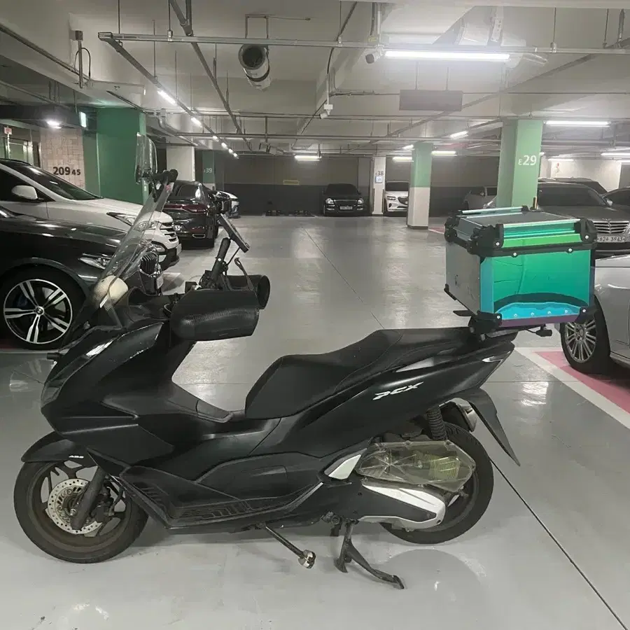 pcx21년식 abs 판매합니다