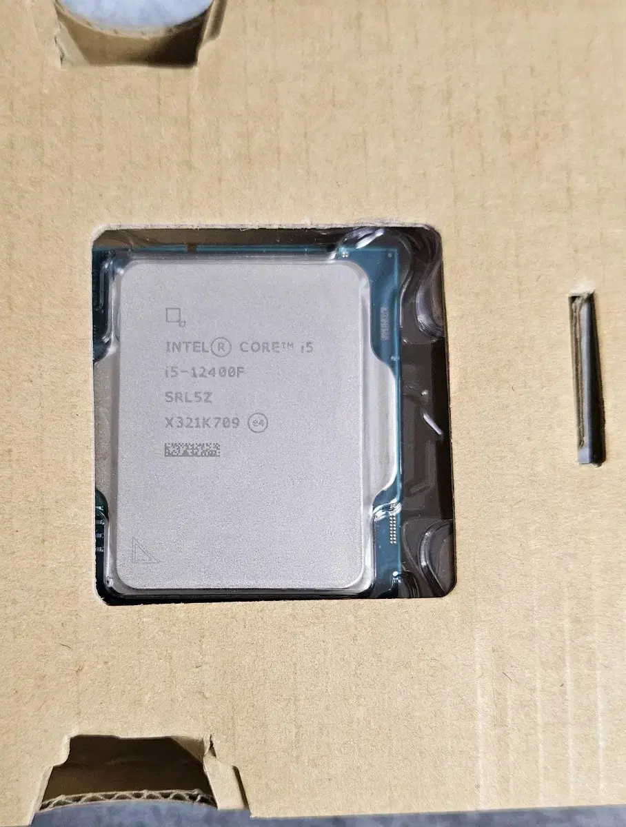 intel i5-12400f (인텔 12세대, 엘더레이크 )