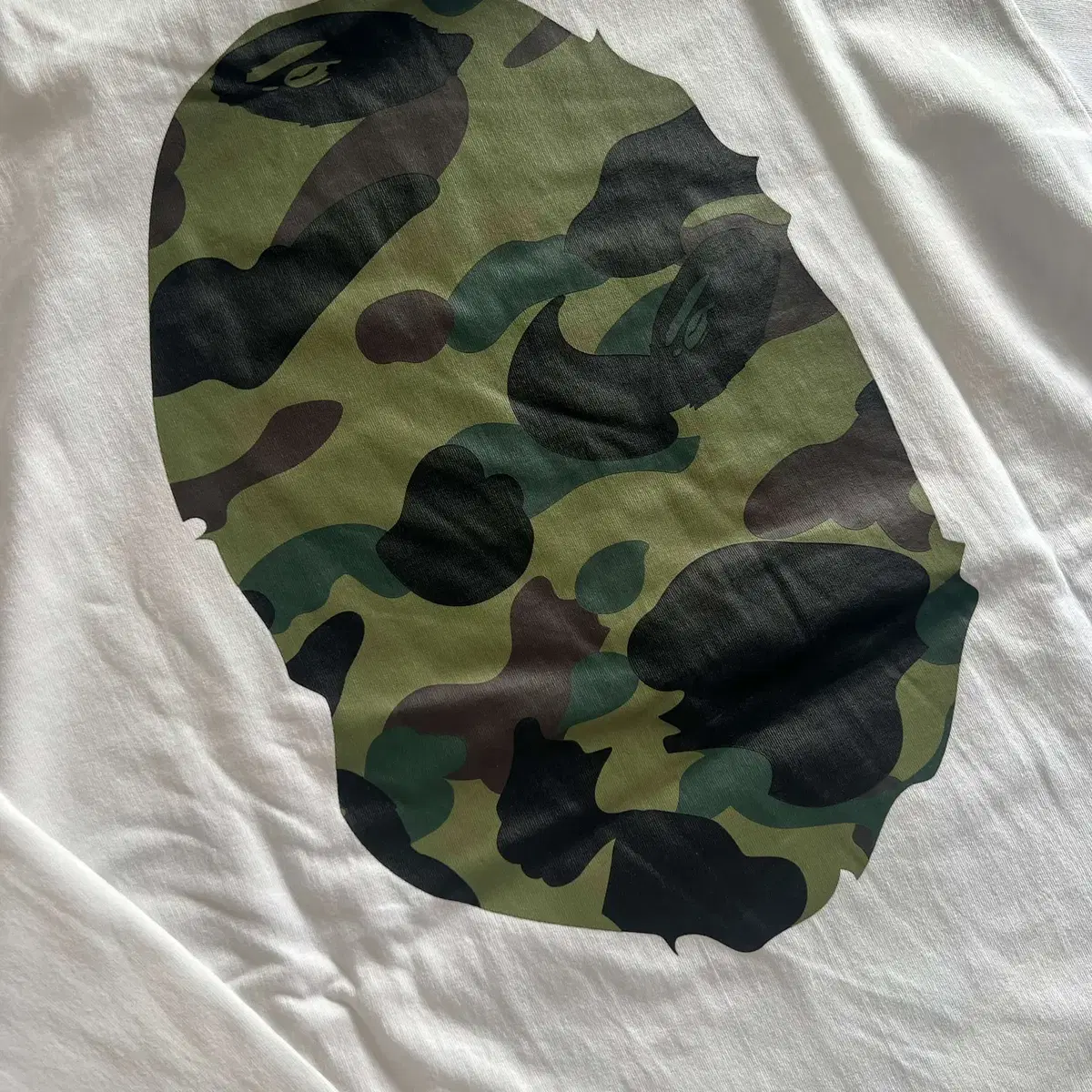 BAPE 베이프 CAMO BIG APE 헤드 LS 티셔츠