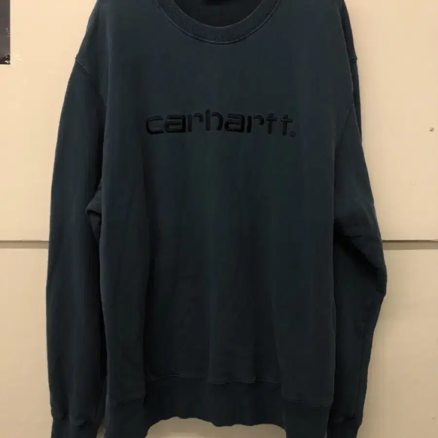 CARHARTT 맨투맨