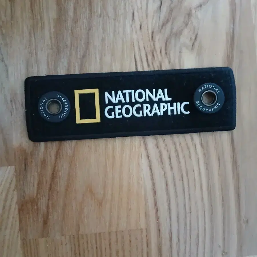 찐 NATIONAL GEOGRAPHIC 팔아요.