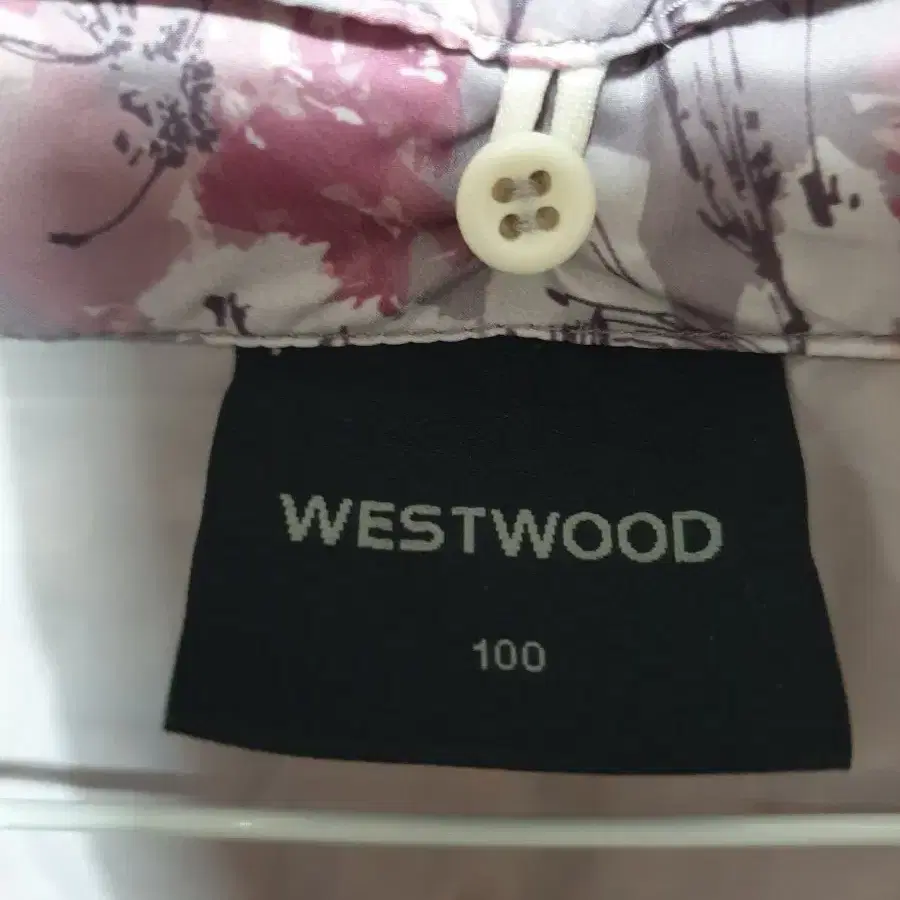 WEST WOOD  여 덕다운 경량패딩 새옷