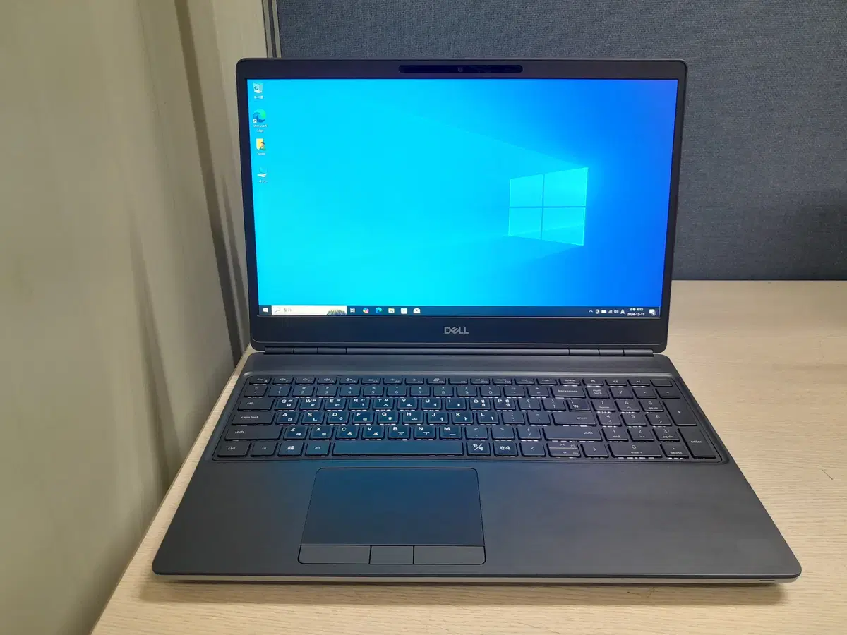 Dell Precision 7550 판매 합니다.