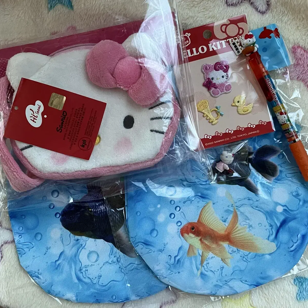 Bulk & Sold for one week only) Classic Kitty Keyring & Ballpoint Pen & Pouch + Goldfish Tank Pouch