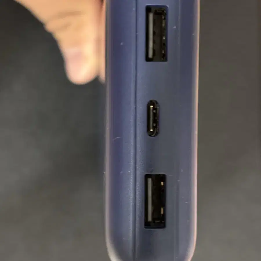 벨킨 belkin 보조배터리 20000mAh 제조년월2022.11