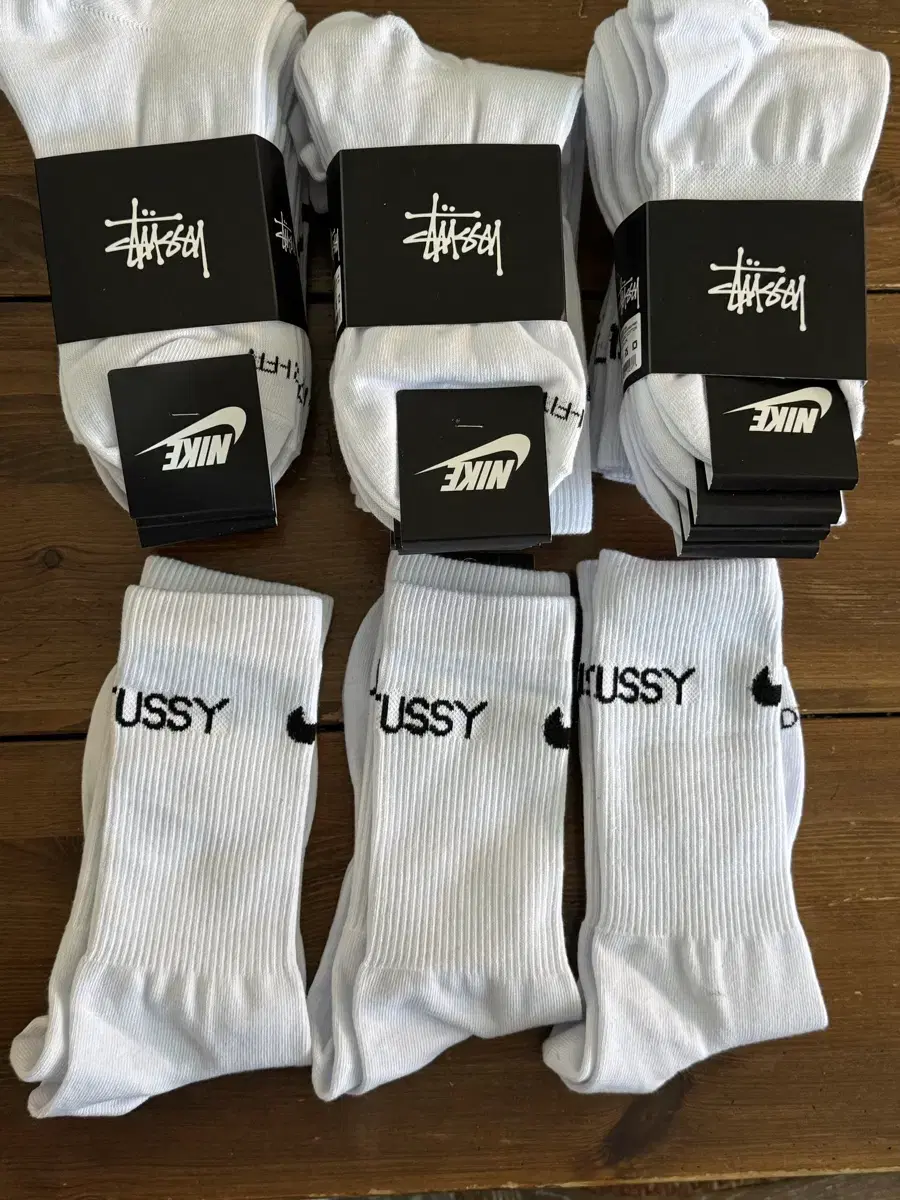 StussyXNIKE socks 스투시x나이키 삭스 (정품)