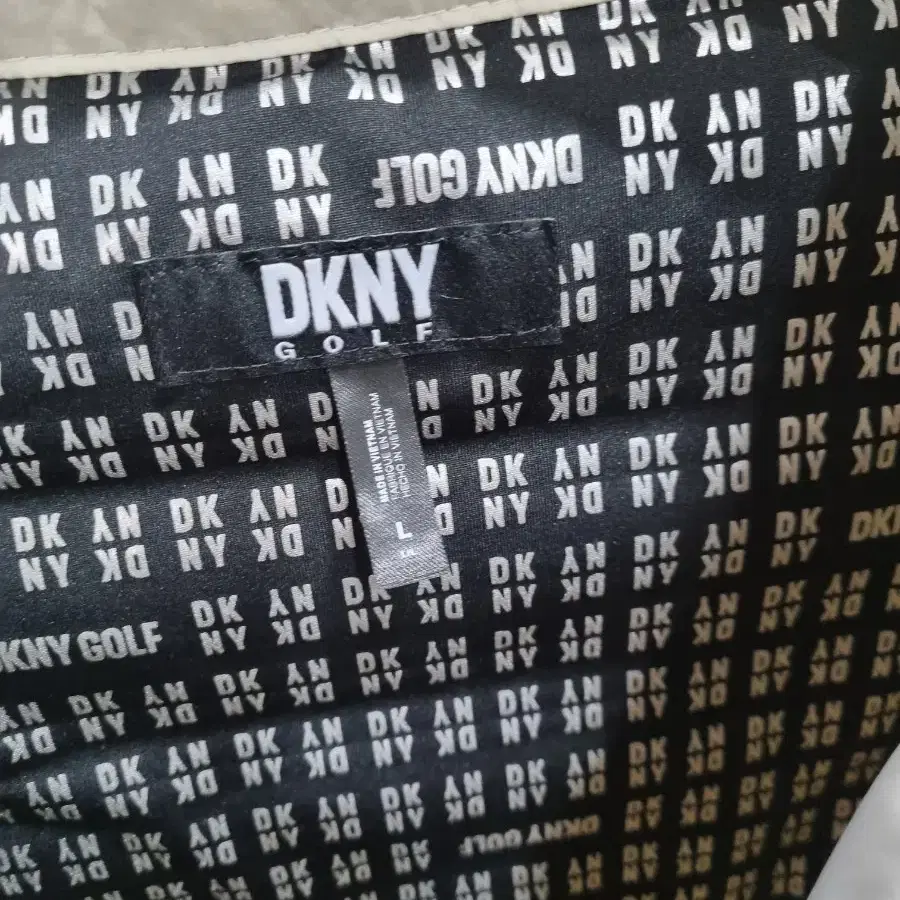 여성 L DKNY 골프웨어 거위털 경량 패딩