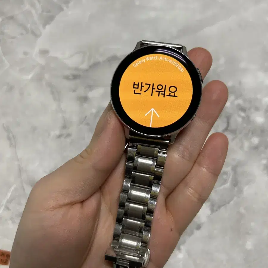 삼성 갤럭시워치 액티브2 44mm+충전기 필요하면