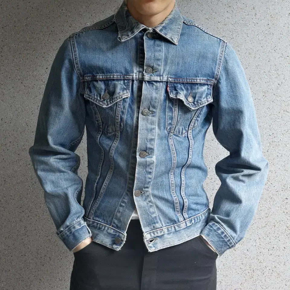 70s levis 3rd Distressed Denim Jacket