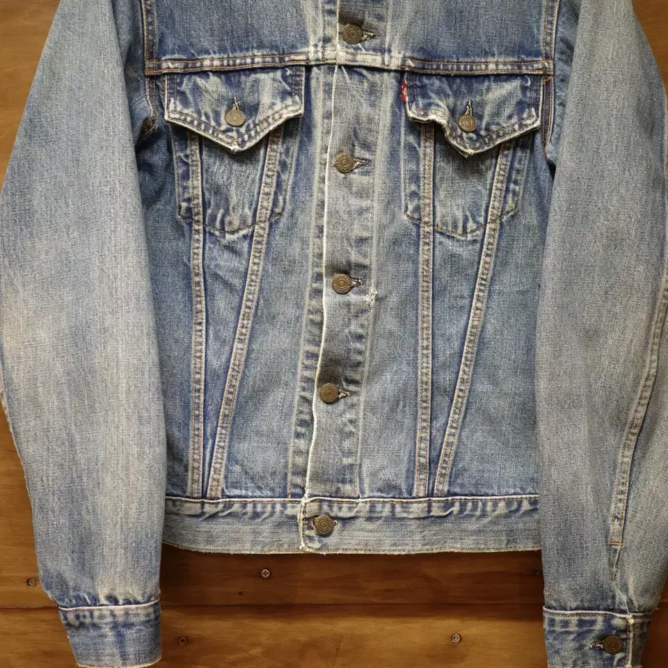 70s levis 3rd Distressed Denim Jacket