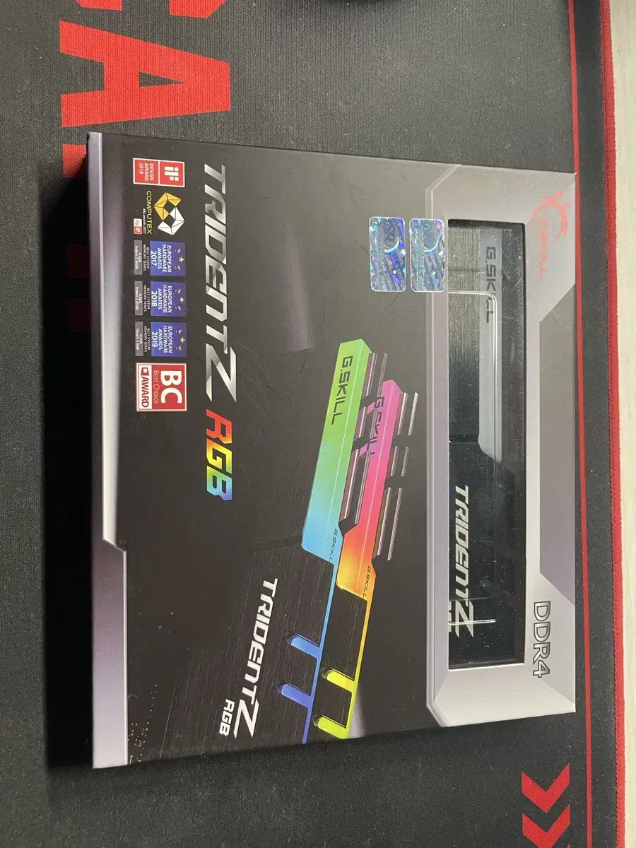 지스킬 트라이던트 z 16gb 램 (8*8) 팔아요