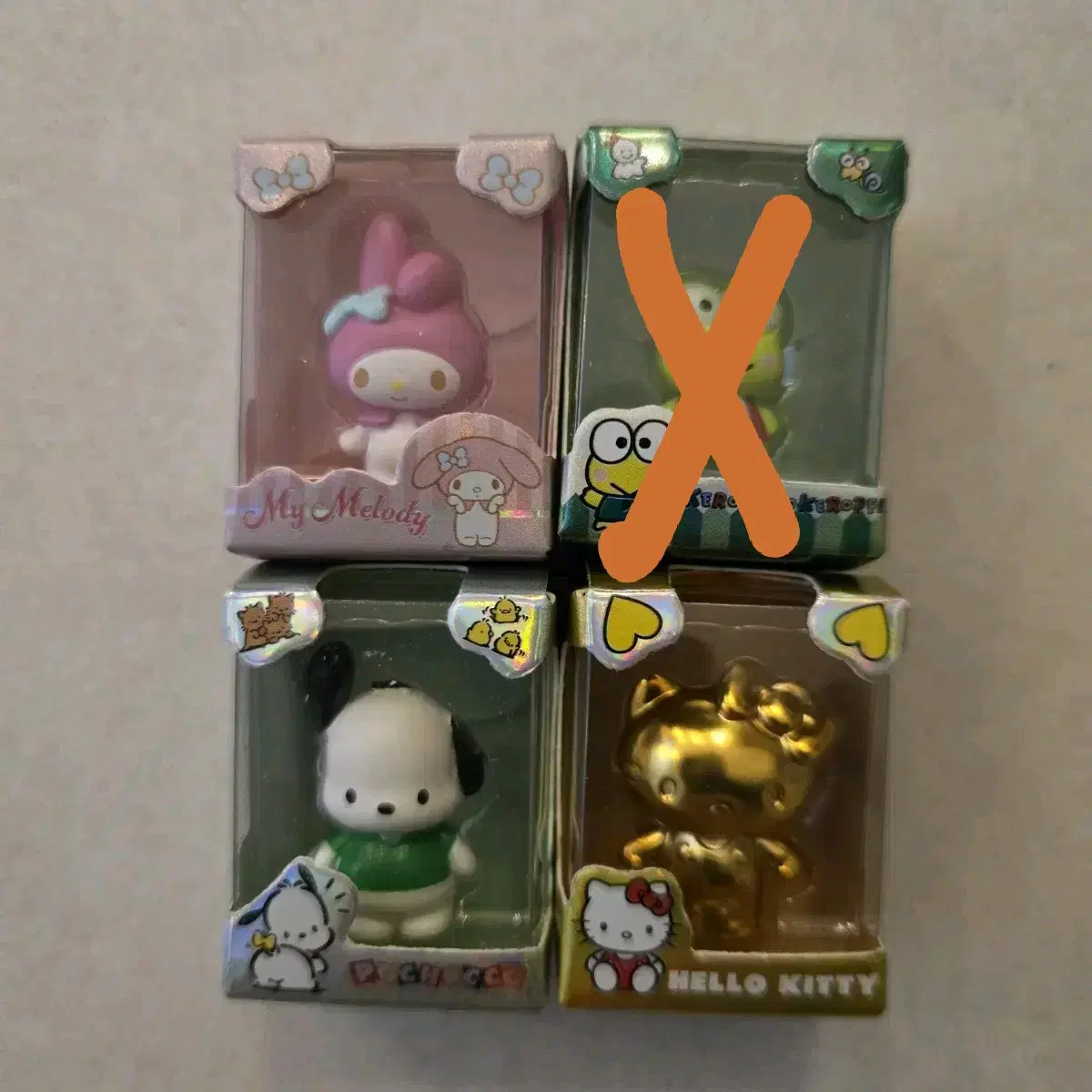 Sanrio Miniature Box Figures MamelukePipochaGolden Kitty