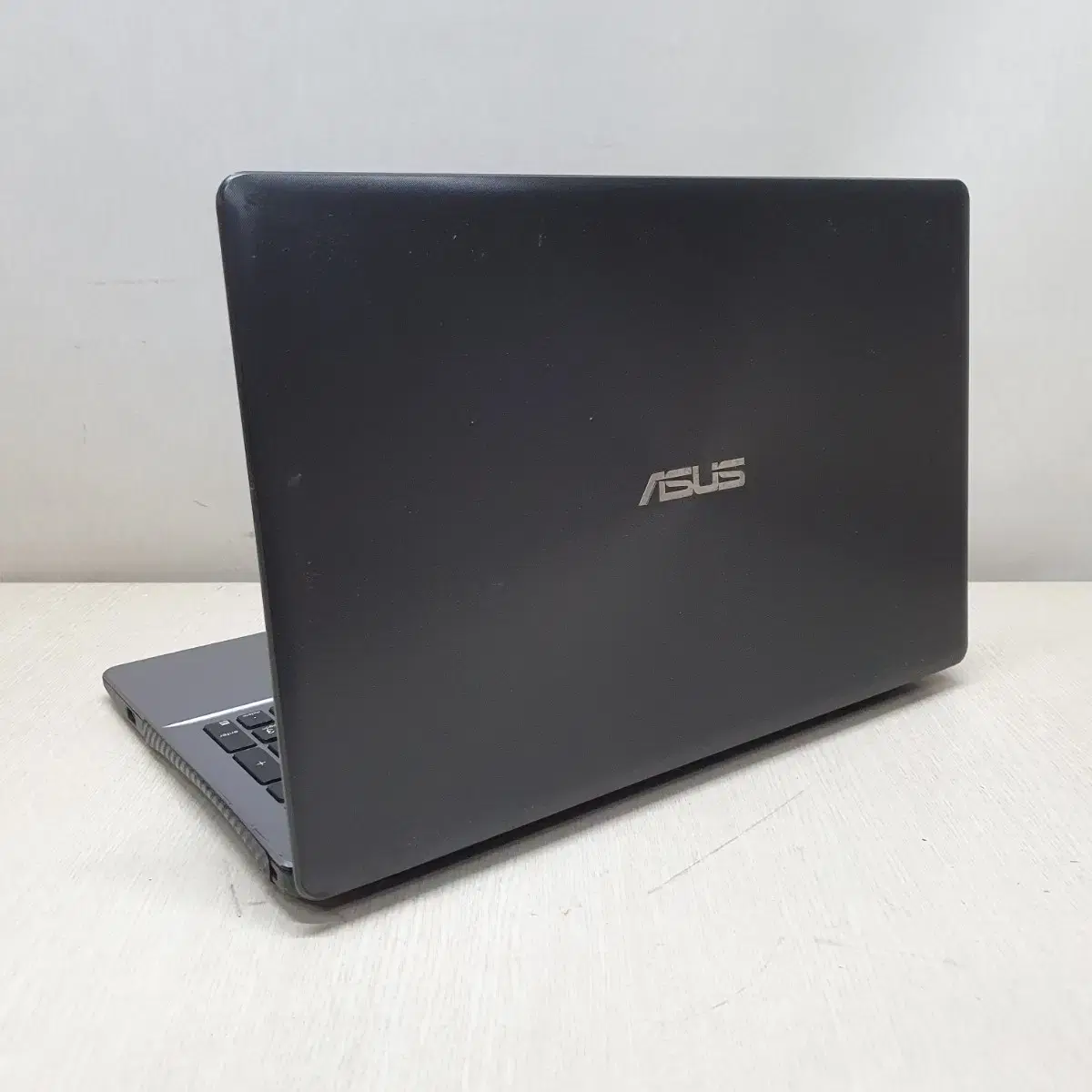 ASUS F550XL i5-4 학습 사무 광고없는유튜브 15인치