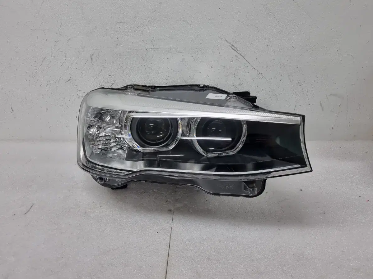 BMW X3 X4 F25 F26 제논 HID 헤드라이트 전조등 조수석