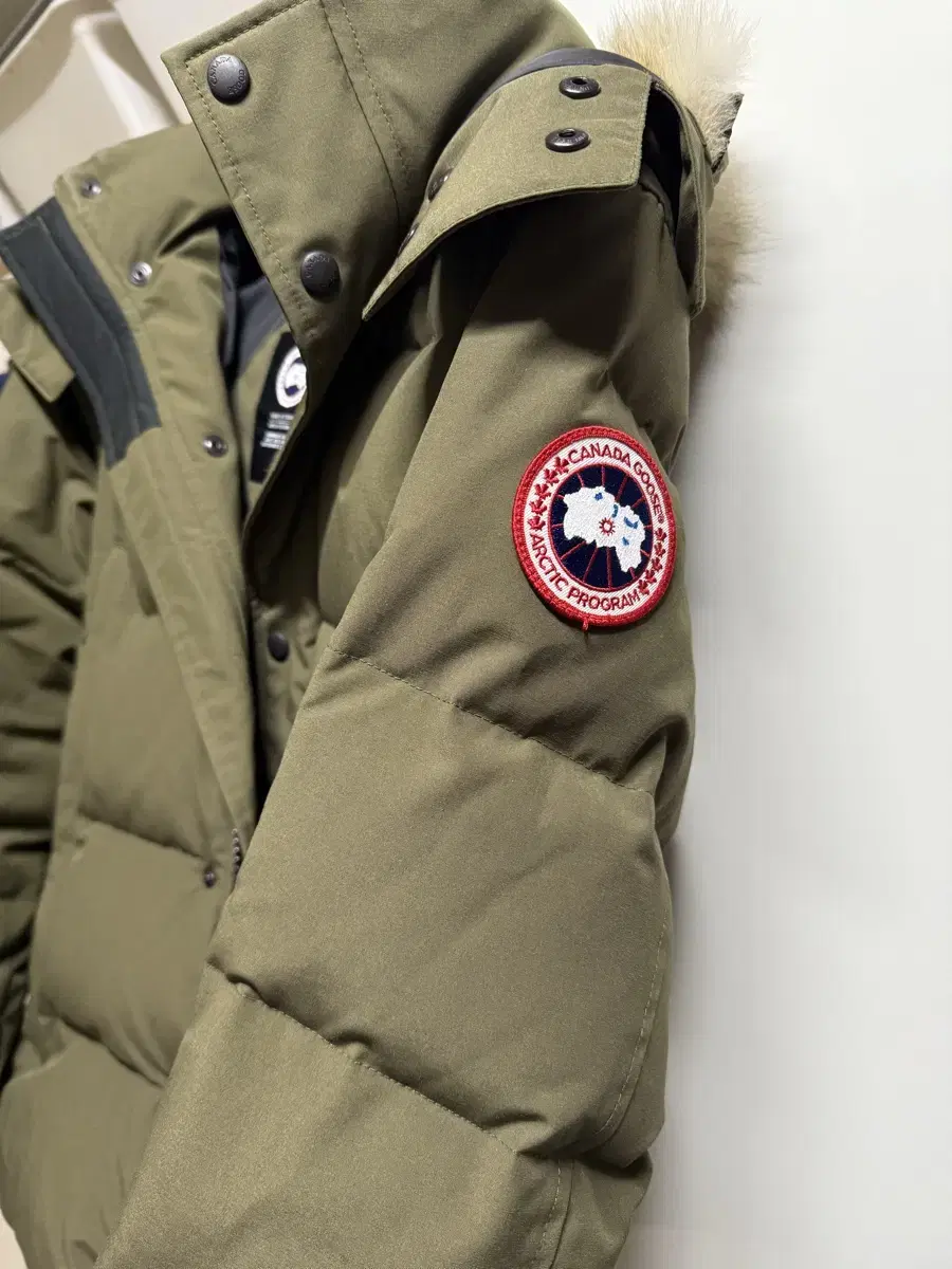 Canada Goose Chateau L Hyundai Department Store Genuine