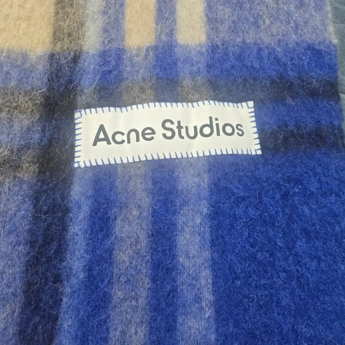 급처아크네스튜디오 머플러 체크 acne studio 아크네스튜디오 목도리