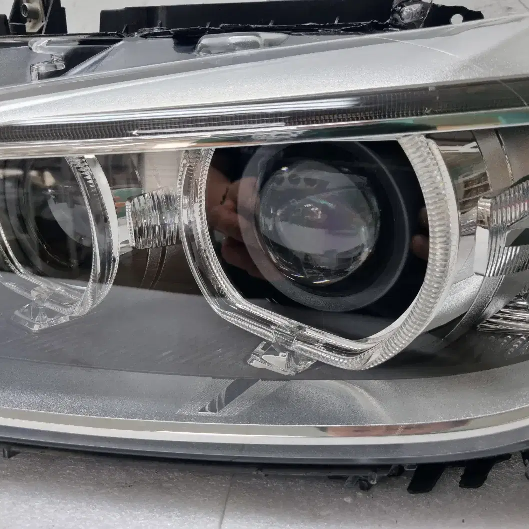 BMW 3시리즈 F30 제논 HID 헤드라이트 전조등 헤드램프 운전석