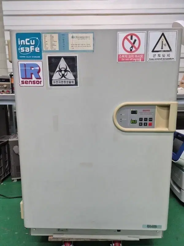 SANYO CO2 Incubator MCO-17AIC 164L 인큐베이터