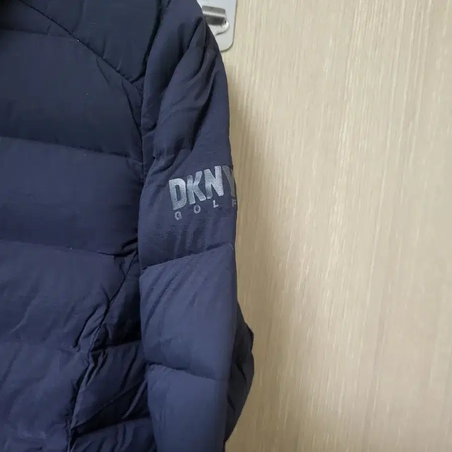 DKNY 골프 여성 구스다운 중량패딩 95