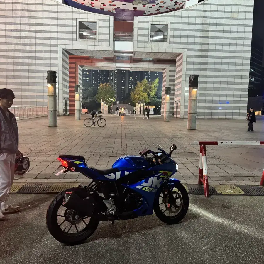 23년식 스즈키 gsxr125 (개인 매물)