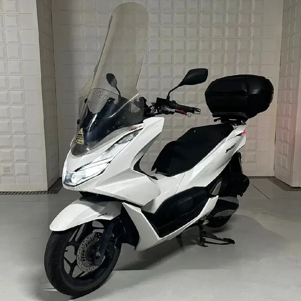 혼다 PCX125 ABS 2021년식 1만7천 실키로수 배달세팅차량